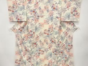 変わり市松に草花模様　小紋着物